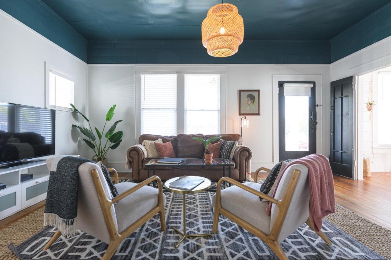Restored 1930S Uptown Bungalow 2 Min. To Magnolia Waco Exteriér fotografie