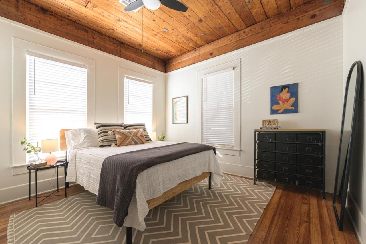 Restored 1930S Uptown Bungalow 2 Min. To Magnolia Waco Exteriér fotografie