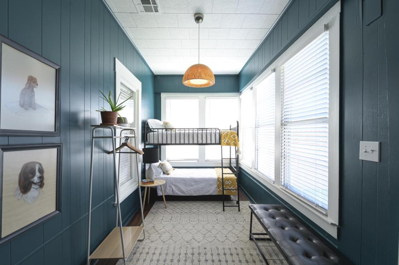 Restored 1930S Uptown Bungalow 2 Min. To Magnolia Waco Exteriér fotografie